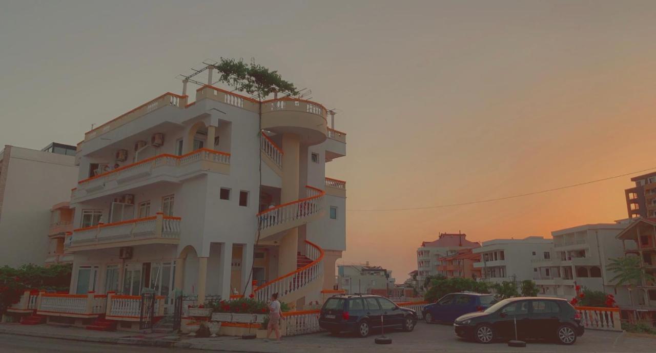 Apartments Delfin Ulcinj Ngoại thất bức ảnh