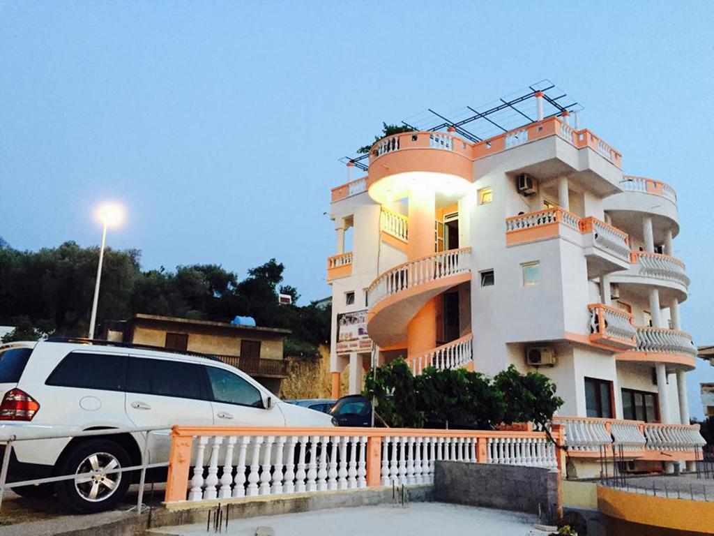 Apartments Delfin Ulcinj Ngoại thất bức ảnh