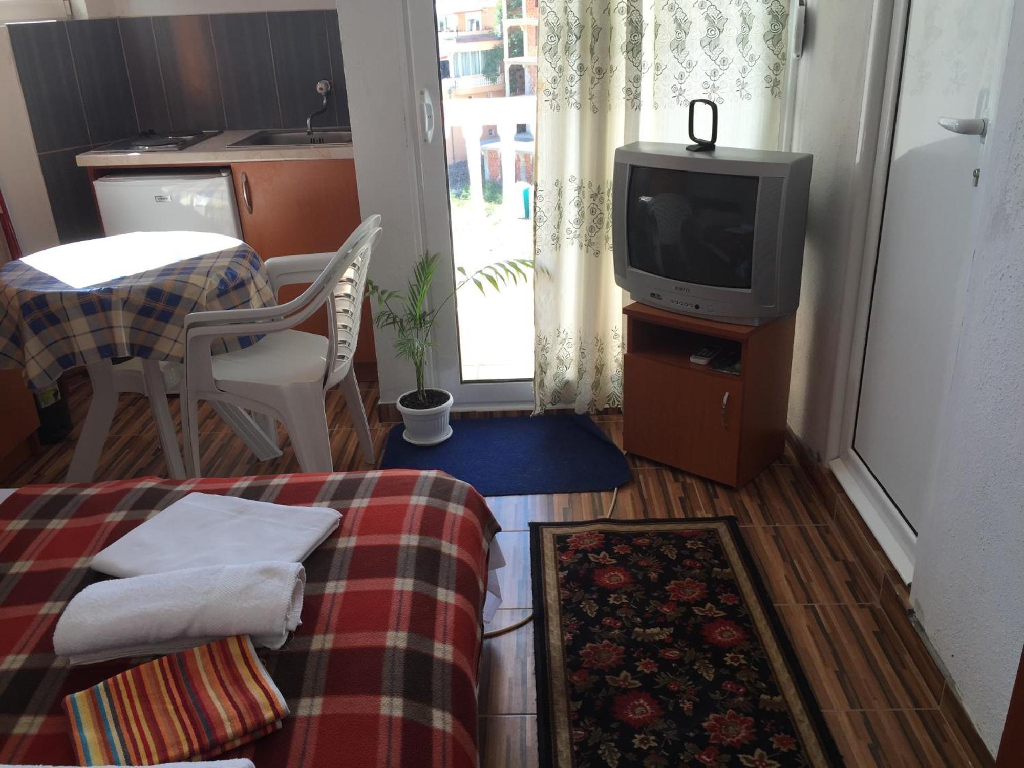 Apartments Delfin Ulcinj Phòng bức ảnh