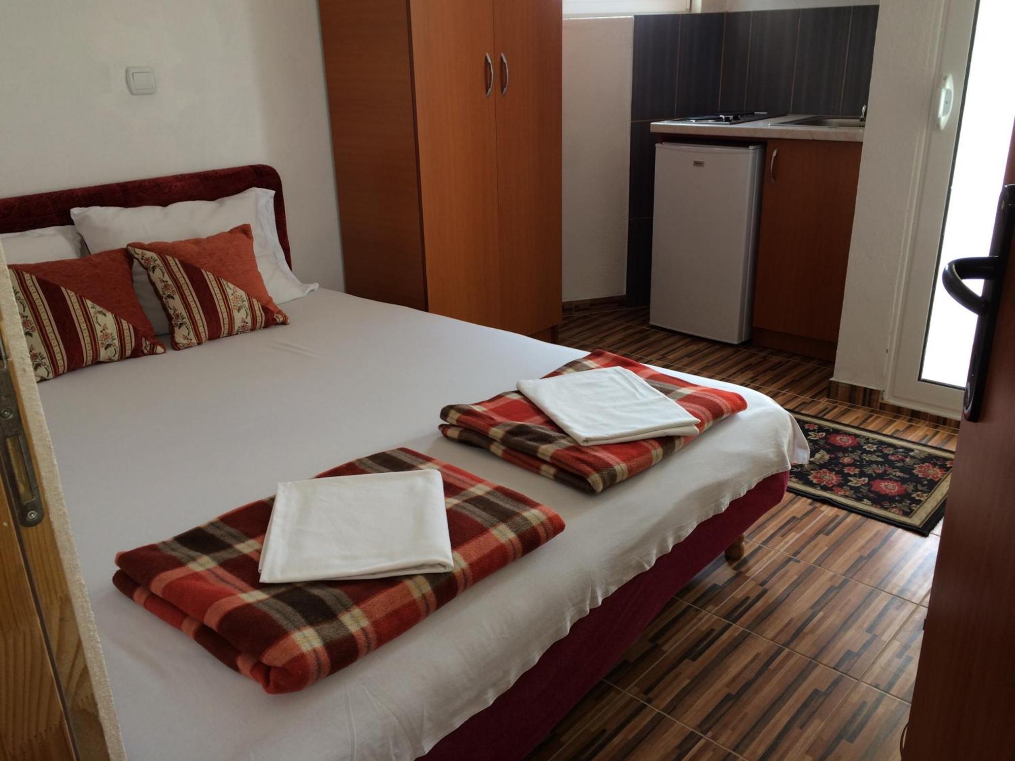 Apartments Delfin Ulcinj Phòng bức ảnh