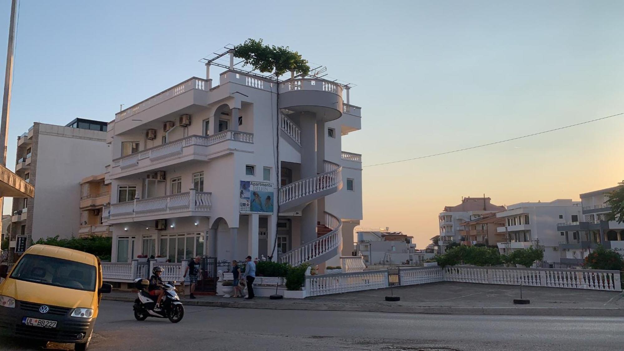 Apartments Delfin Ulcinj Ngoại thất bức ảnh