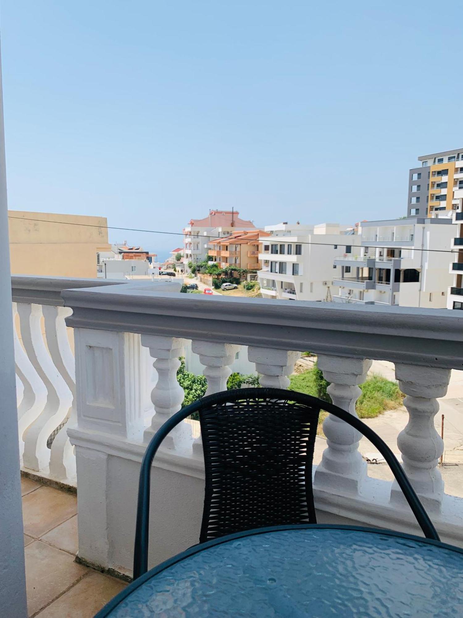 Apartments Delfin Ulcinj Ngoại thất bức ảnh