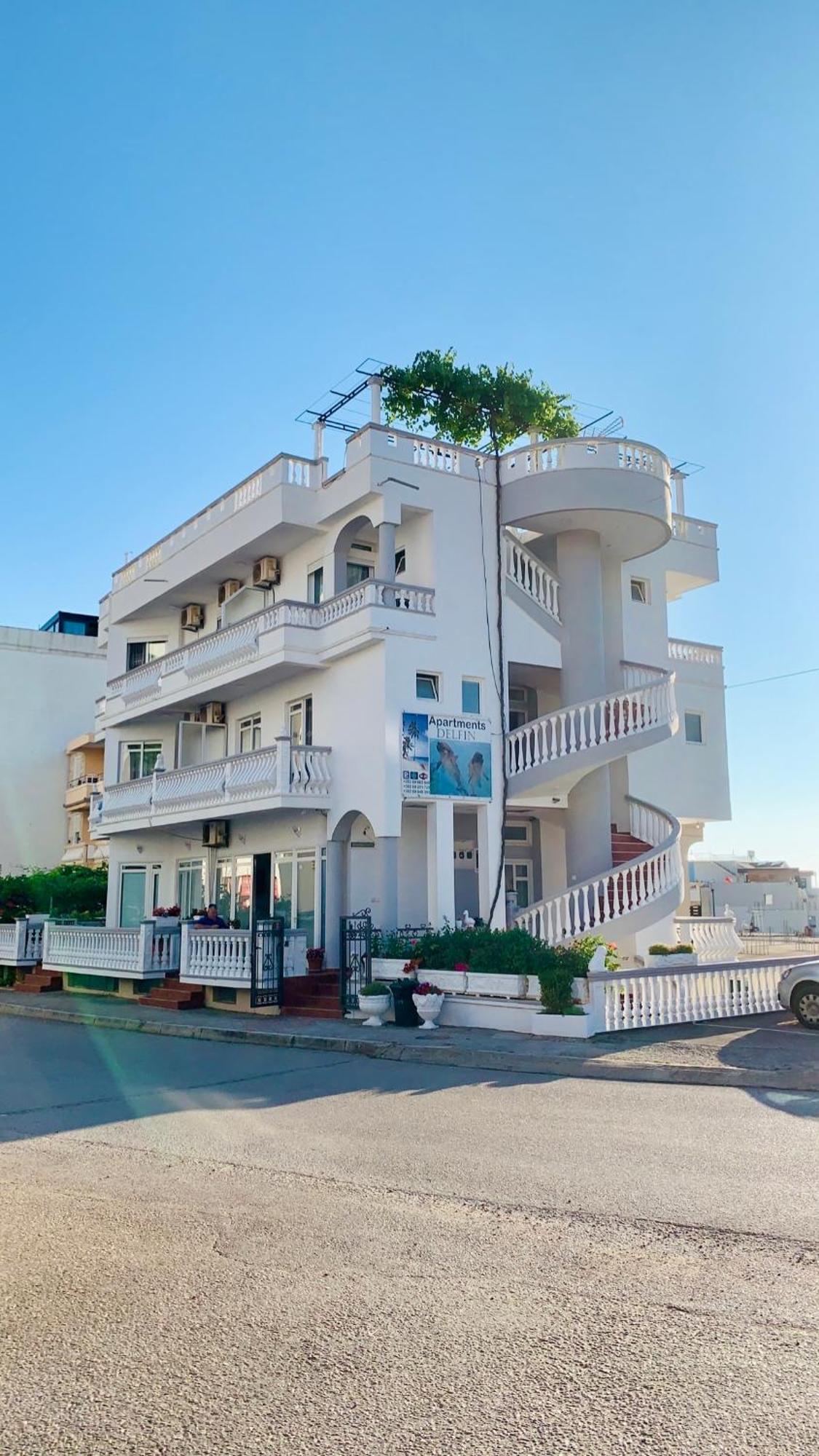 Apartments Delfin Ulcinj Ngoại thất bức ảnh