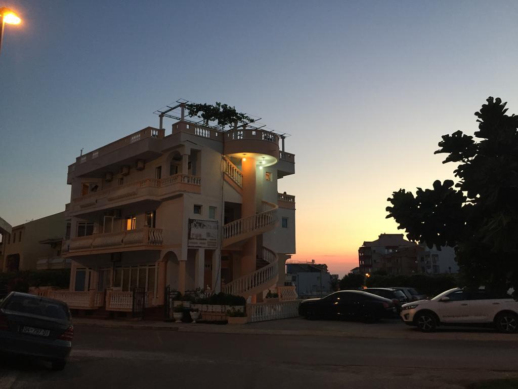 Apartments Delfin Ulcinj Ngoại thất bức ảnh
